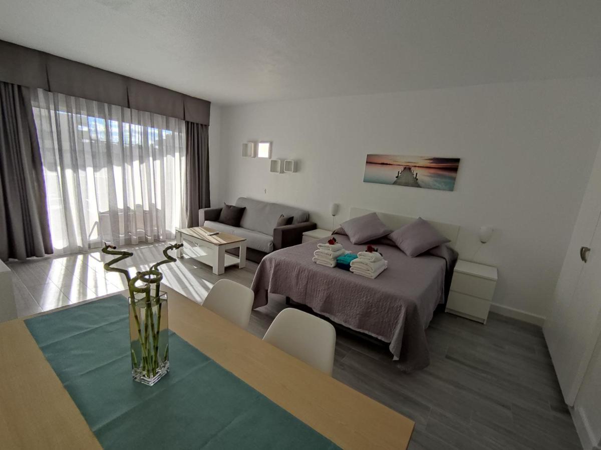 Estudio Benalbeach Primera Linea De Playa Бенальмадена Екстер'єр фото